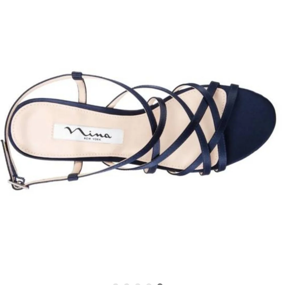 Nina slim straps